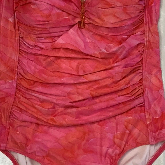 Lisa Blue WINGED ONES Ruched 1pc - FireBird (#14) - Picture 4 of 15